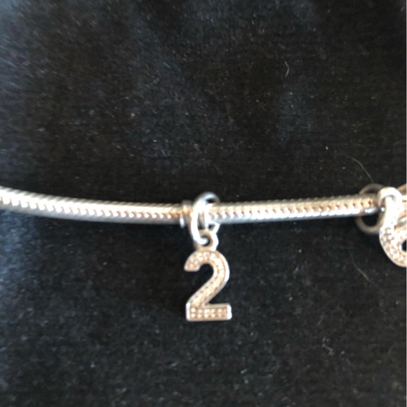 Pandora number charms - Picture 2 of 3